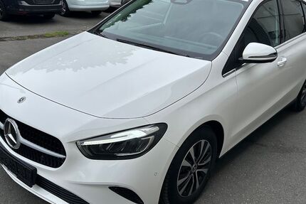 Mercedes-Benz B 180 43.000 km 25.600 &euro; Nürnberg 90439