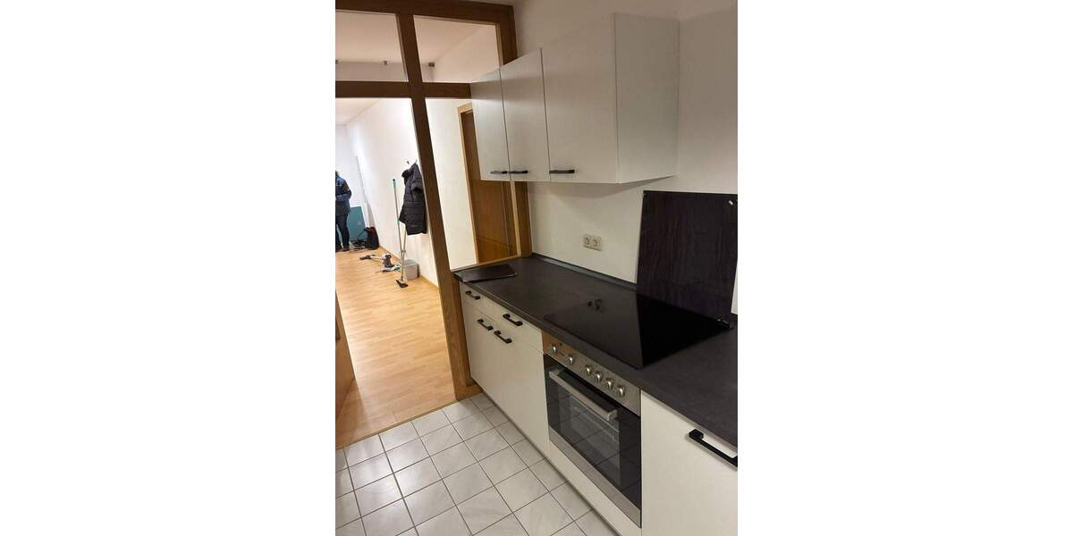 Zimmer Nürnberg Thon - 3 Zimmer, 83 m&sup2;, 950&euro; | Angebot:25876836