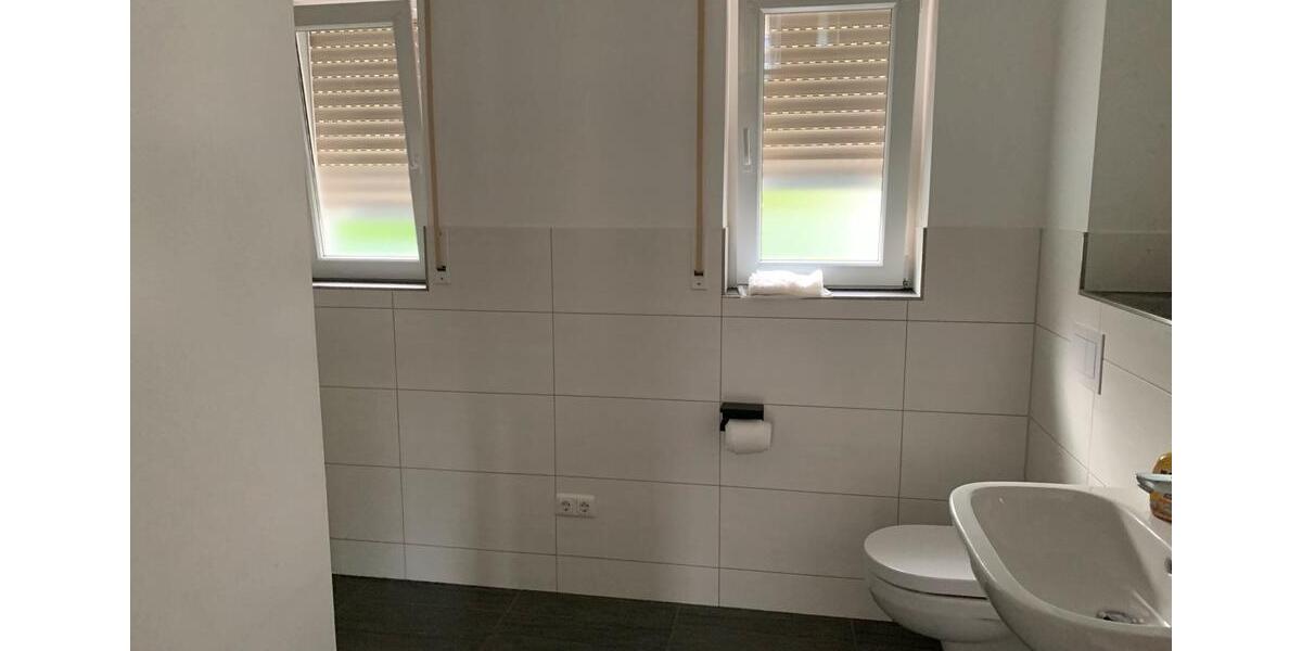 Erdgeschoßwohnung Aurachtal - 2.5 Zimmer, 90 m&sup2;, 980&euro; | Angebot:25917478