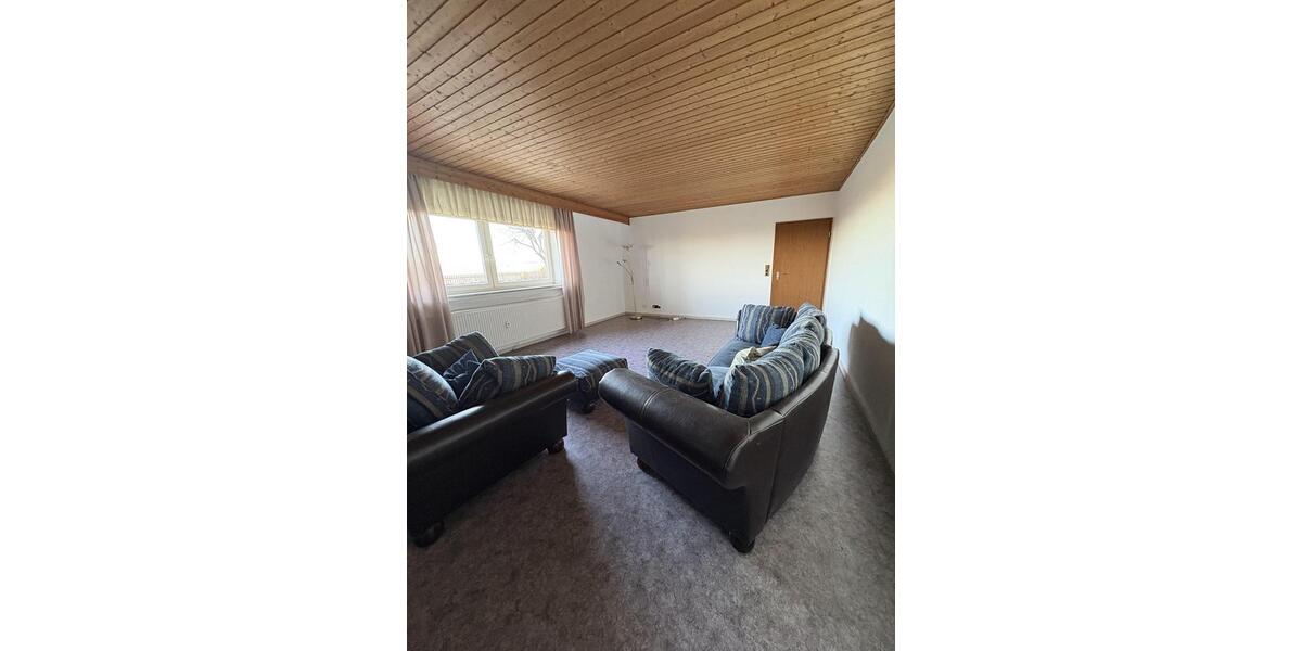 Etagenwohnung Kunreuth - 3 Zimmer, 98 m&sup2;, 700&euro; | Angebot:25546646