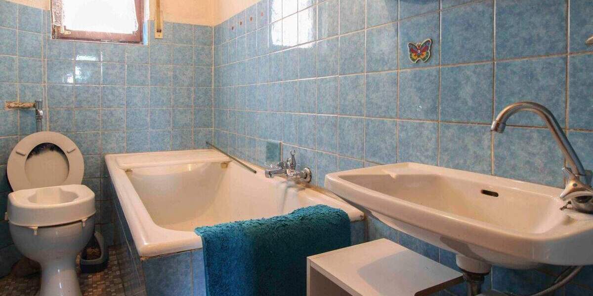 Mehrfamilienhaus, Wohnhaus Hausen Wimmelbach - 6 Zimmer, 140 m&sup2;, 248.000&euro; | Angebot:25716768