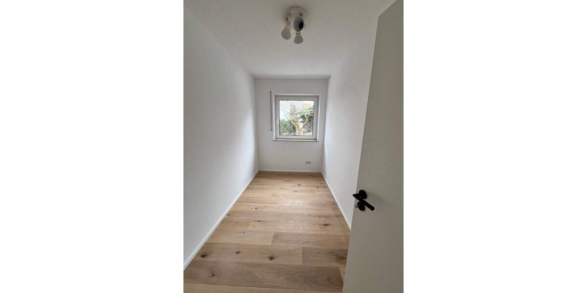 Etagenwohnung Neustadt an der Aisch Neustadt - 3 Zimmer, 86 m&sup2;, 1.100&euro; | Angebot:25690518