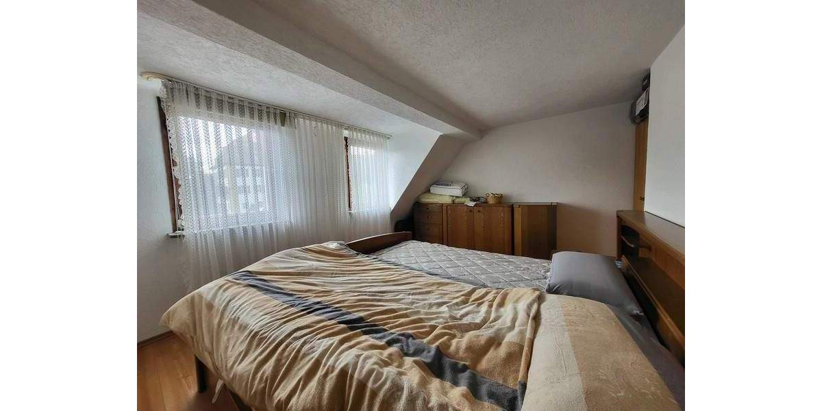 Mehrfamilienhaus, Wohnhaus Simmelsdorf Hüttenbach - 8 Zimmer, 107 m&sup2;, 208.000&euro; | Angebot:25699410