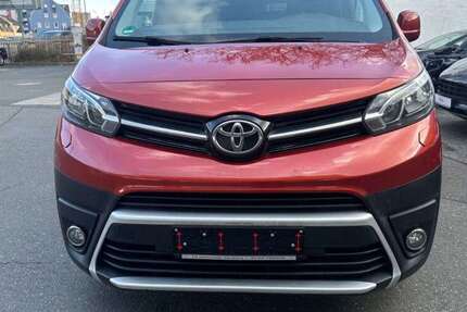 Toyota Proace 81.000 km 14.400 &euro; Nürnberg 90451