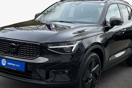 Volvo XC40 14.352 km 37.490 &euro; Nürnberg 90471