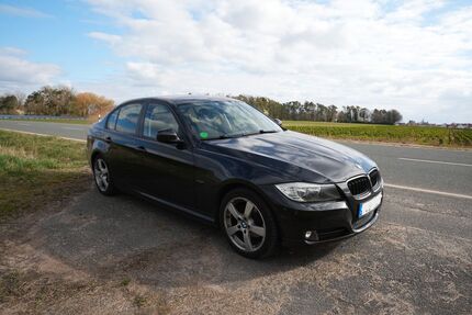 BMW 318 102.765 km 8.900 &euro; Erlangen 91052