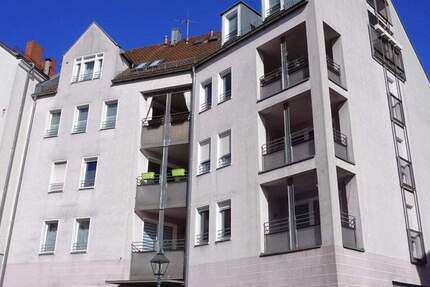 Wohnung Nürnberg Sebald - 2 Zimmer, 67 m&sup2;, 740&euro; | Angebot:25821586