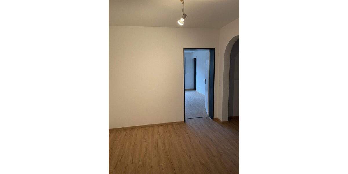 Etagenwohnung Diespeck - 3 Zimmer, 134 m&sup2;, 850&euro; | Angebot:25755216