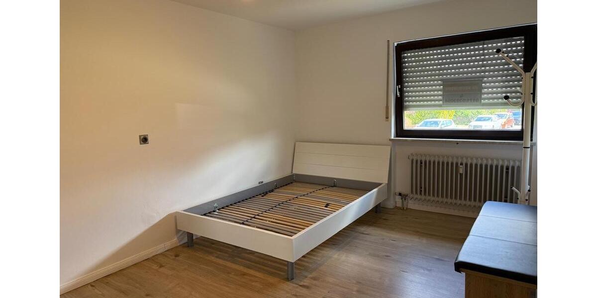 Erdgeschoßwohnung Nürnberg Gaismannshof - 3 Zimmer, 72 m&sup2;, 1.300&euro; | Angebot:25856502