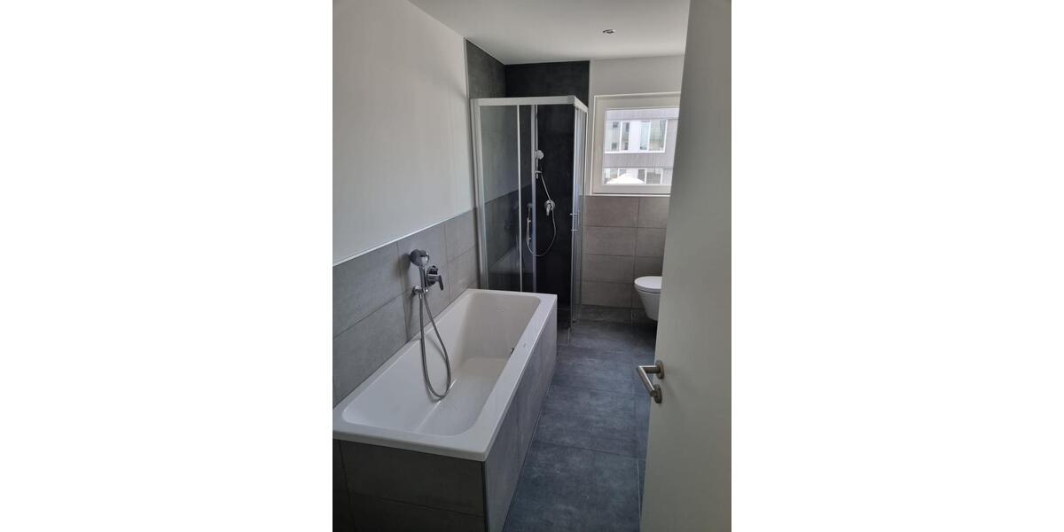 Etagenwohnung Neustadt an der Aisch - 3 Zimmer, 75 m&sup2;, 1.050&euro; | Angebot:25971873