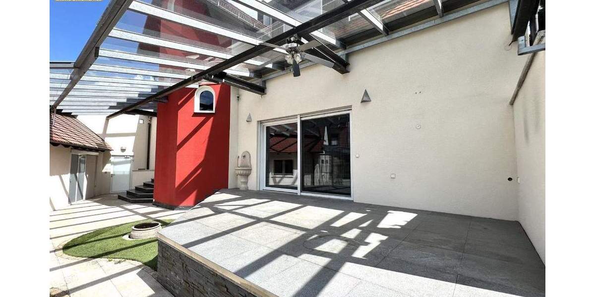 Einfamilienhaus Schwabach - 6 Zimmer, 241 m&sup2;, 990.000&euro; | Angebot:25735679