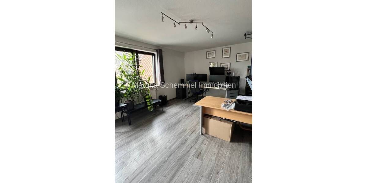 Etagenwohnung Feucht - 2 Zimmer, 80 m&sup2;, 280.000&euro; | Angebot:25937588