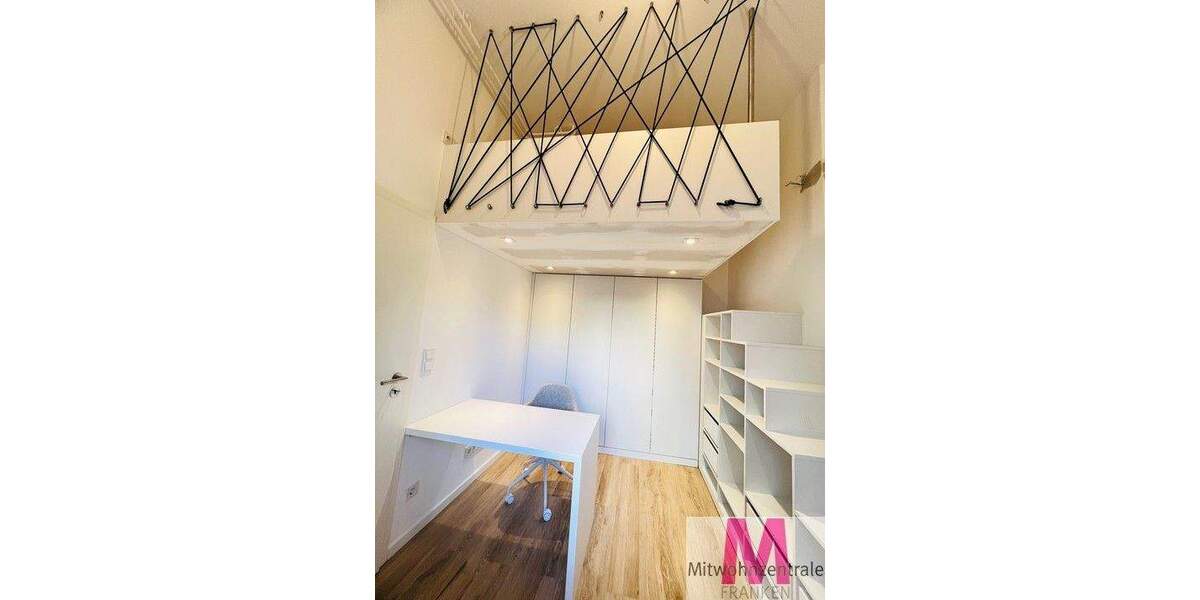 Etagenwohnung Nürnberg Steinbühl - 2 Zimmer, 65 m&sup2;, 1.290&euro; | Angebot:25729978