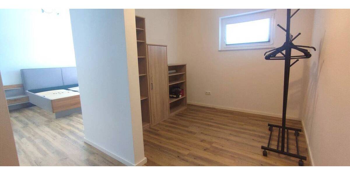 Einfamilienhaus Oberreichenbach - 5 Zimmer, 177 m&sup2;, 2.650&euro; | Angebot:26657299