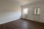 Reihenmittelhaus Nürnberg Röthenbach b Schweinau - 3 Zimmer, 100 m&sup2;, 1.250&euro; | Angebot:26797319