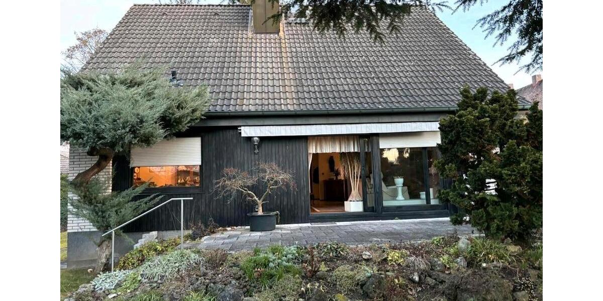 Einfamilienhaus Oberasbach - 4 Zimmer, 154 m&sup2;, 695.000&euro; | Angebot:25972211