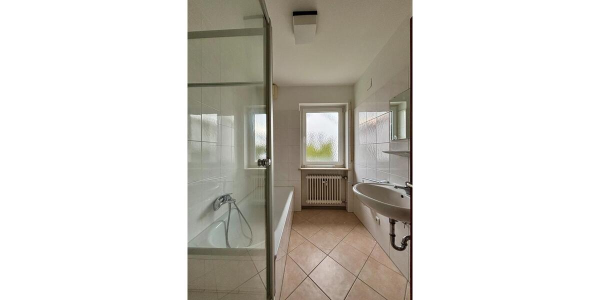 Etagenwohnung Herzogenaurach - 4 Zimmer, 82 m&sup2;, 790&euro; | Angebot:25842260