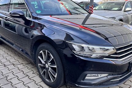 VW Passat Variant 181.729 km 14.999 &euro; Zirndorf 90513