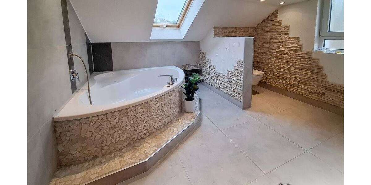 Einfamilienhaus Lonnerstadt - 6 Zimmer, 260 m&sup2;, 569.000&euro; | Angebot:26341078