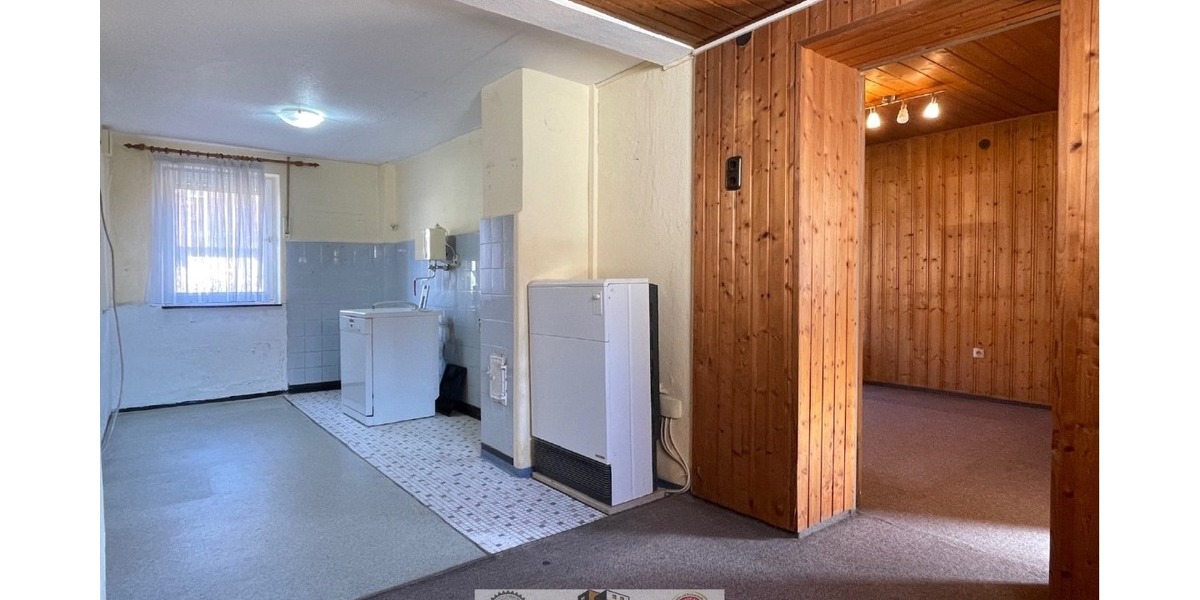 Großes Haus mit Scheune, Garage, Schuppen, Garten, sofort frei. Für Handwerker, Bastler, Sparfüchse - Bauernhaus, Landhaus Eckental Frohnhof | Angebot:25364269