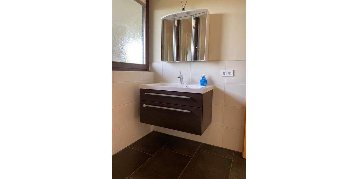 Etagenwohnung Nürnberg Langwasser - 3 Zimmer, 95 m&sup2;, 1.080&euro; | Angebot:25668717