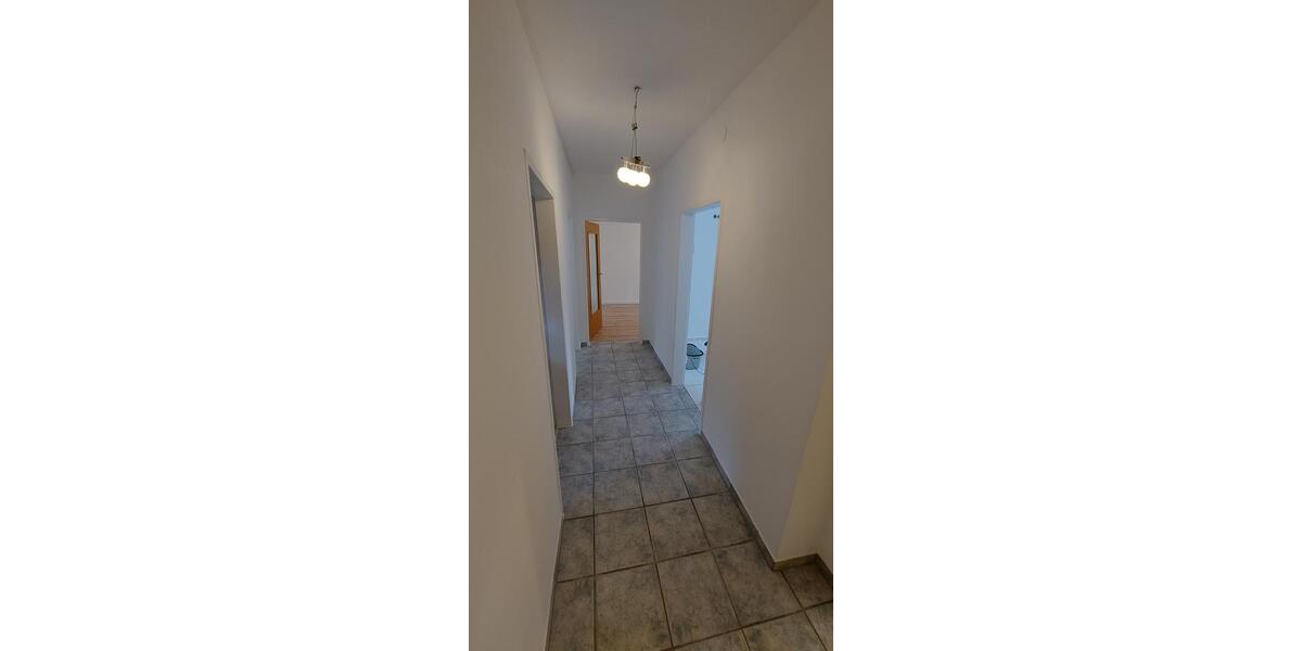 Etagenwohnung Neunkirchen am Sand - 3 Zimmer, 75 m&sup2;, 865&euro; | Angebot:25440146