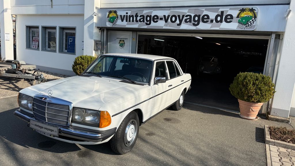 Mercedes-Benz 200 155.000 km 12.500 &euro; Fürth 90765