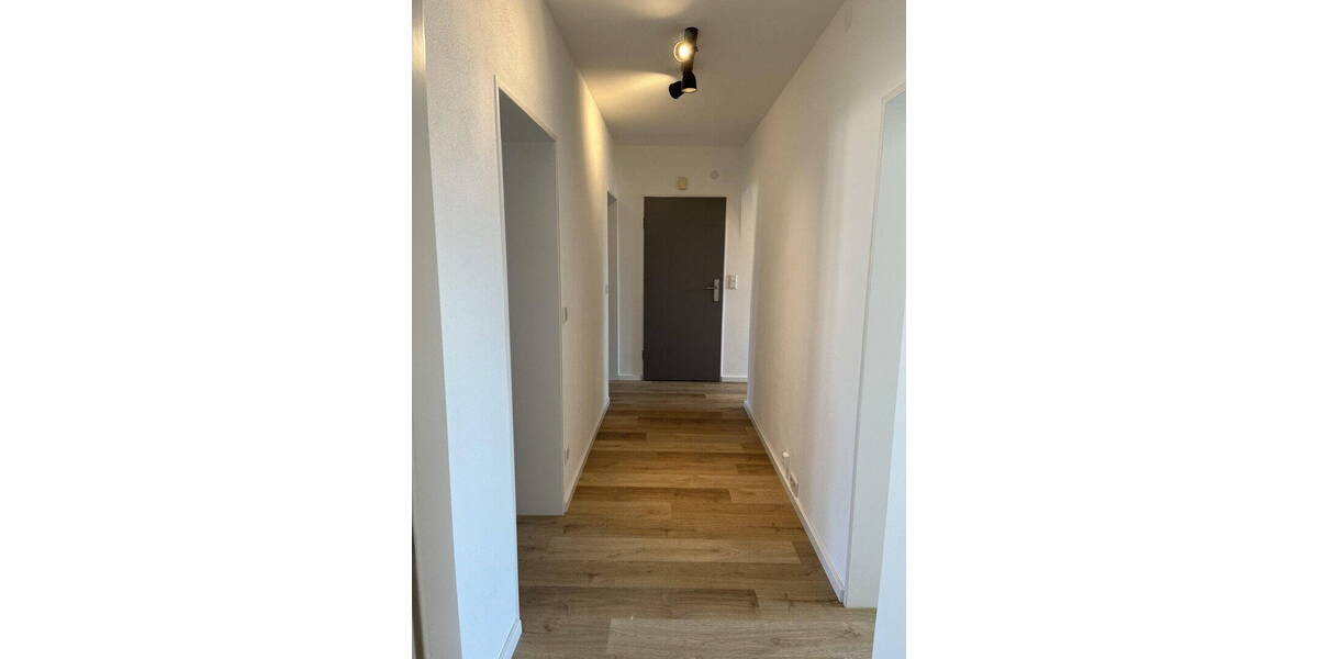 Etagenwohnung Möhrendorf - 3 Zimmer, 86 m&sup2;, 1.020&euro; | Angebot:26228852