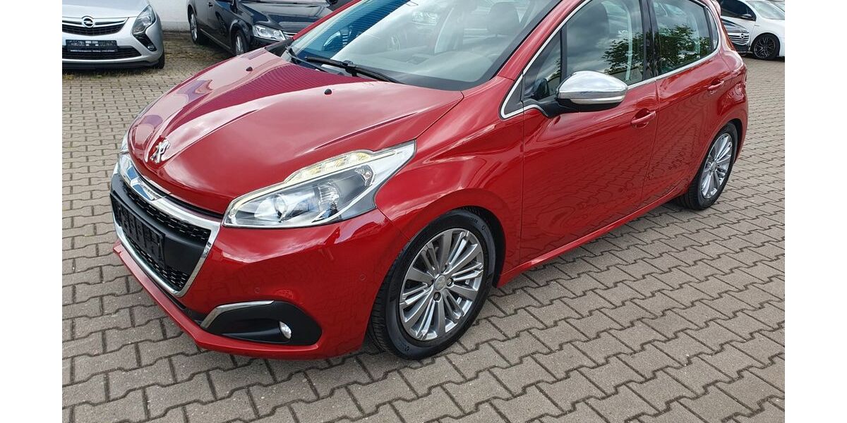Peugeot 208 153.000 km 5.990 &euro; Nürnberg 90431