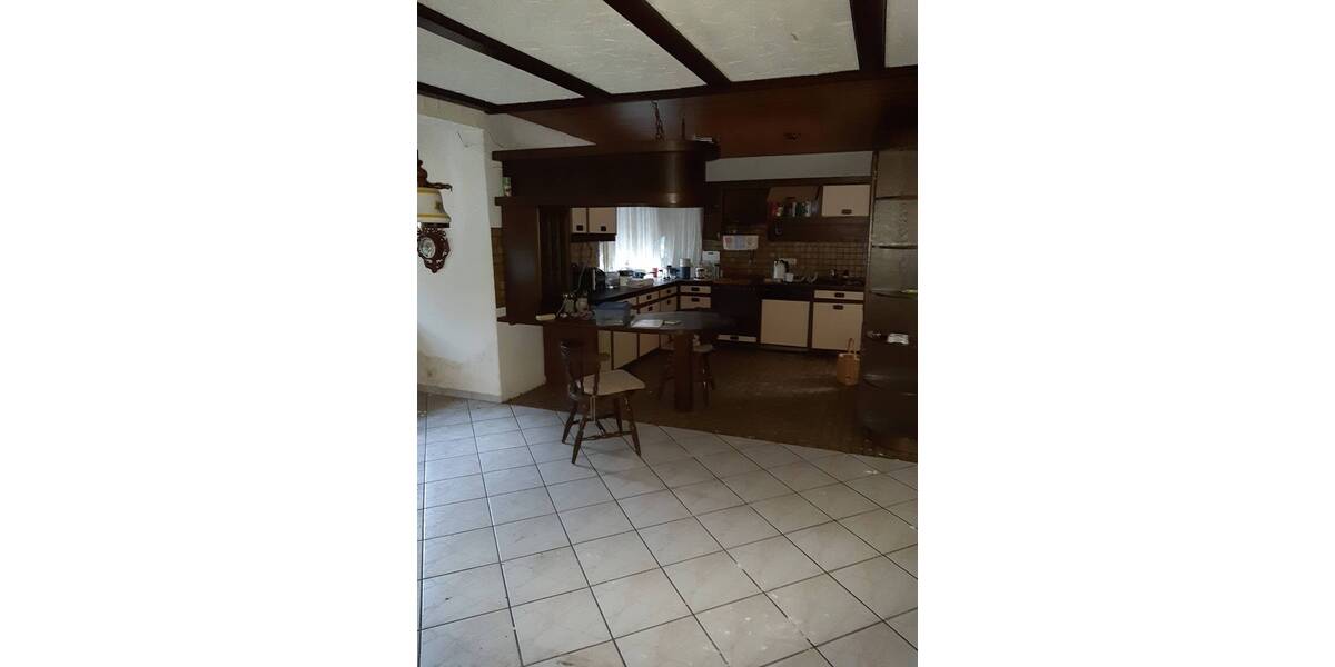 Einfamilienhaus Zirndorf Bronnamberg - 9 Zimmer, 160 m&sup2;, 500.000&euro; | Angebot:25662809