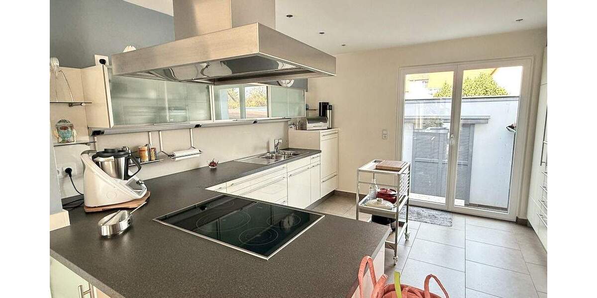 Doppelhaushälfte Neuendettelsau - 5 Zimmer, 173 m&sup2;, 520.000&euro; | Angebot:25744761