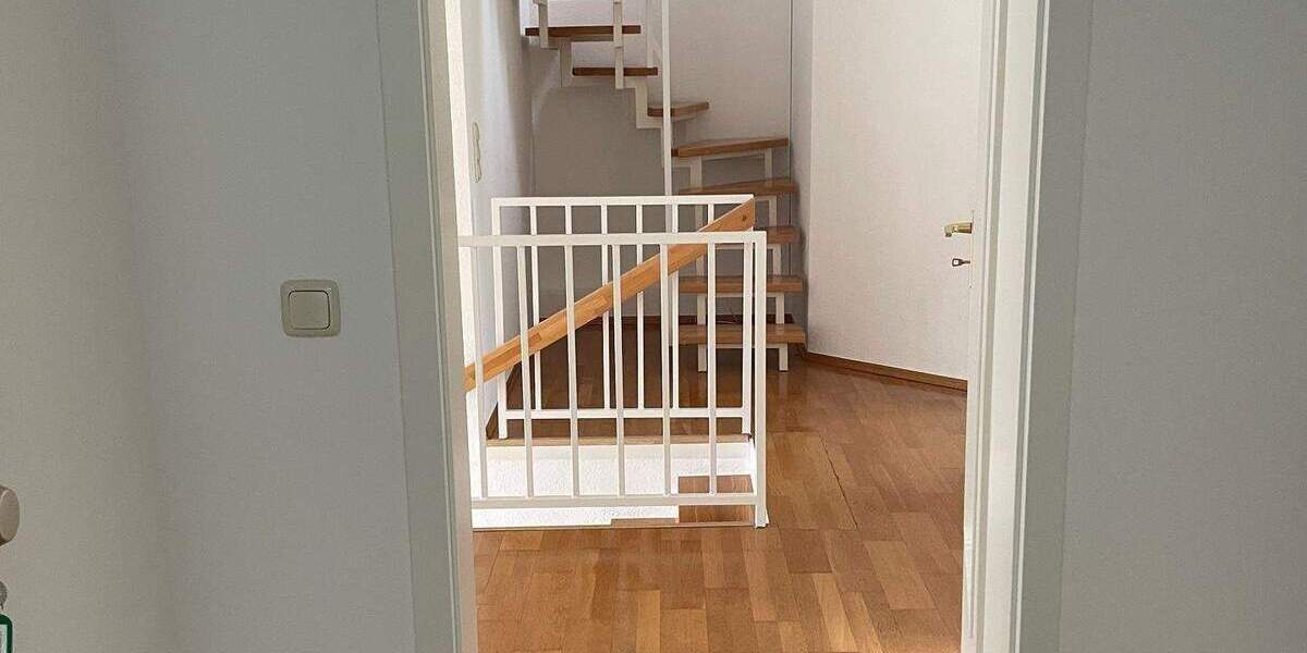 Etagenwohnung Nürnberg Schniegling - 2 Zimmer, 70 m&sup2;, 275.000&euro; | Angebot:25705664