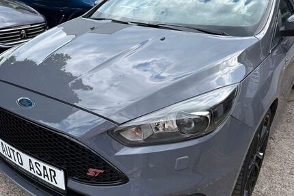 Ford Focus 145.000 km 12.980 &euro; Fürth 90763