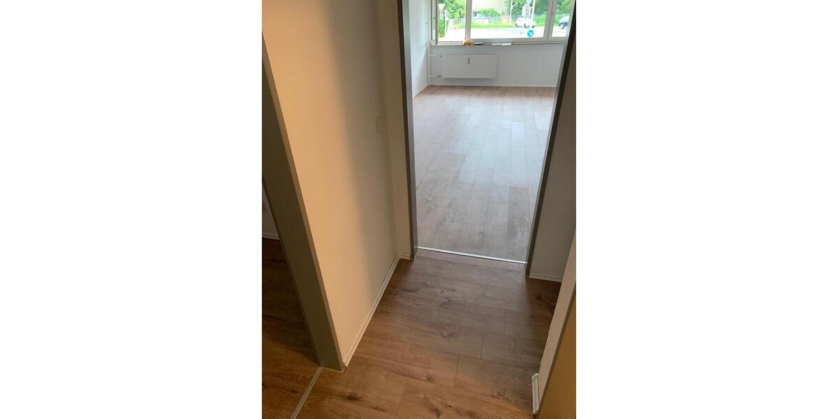 Erdgeschoßwohnung Nürnberg Almoshof - 1 Zimmer, 39 m&sup2;, 400&euro; | Angebot:26609467