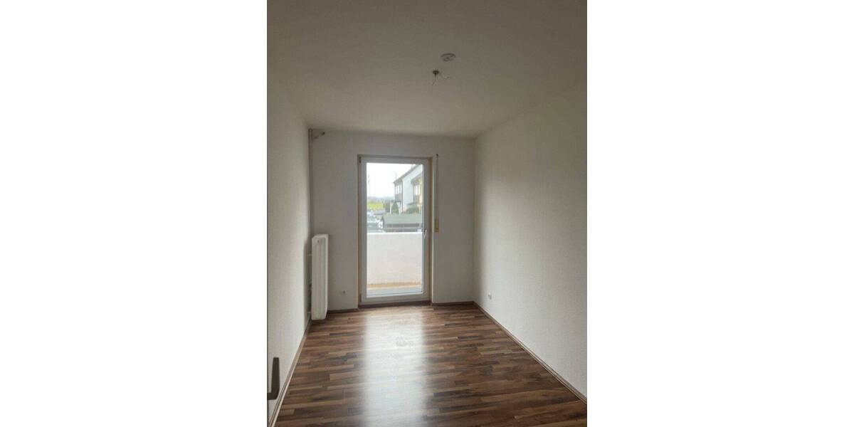 Reihenmittelhaus Schwabach Wolkersdorf - 8 Zimmer, 120 m&sup2;, 1.500&euro; | Angebot:26767945