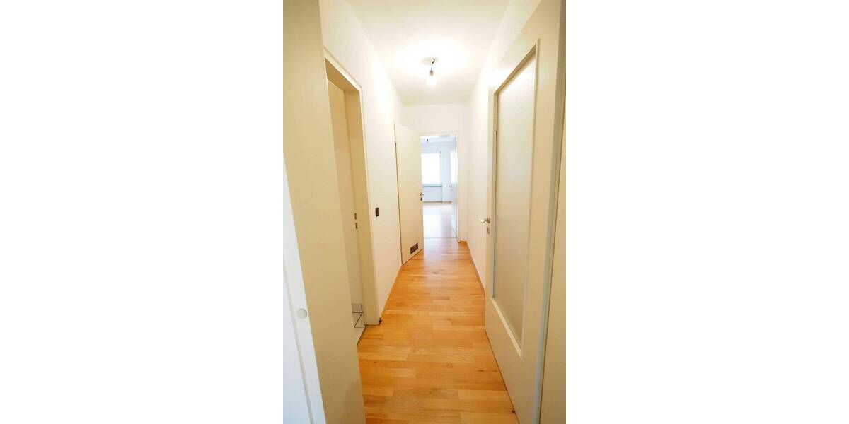 Etagenwohnung Nürnberg Maxfeld - 3 Zimmer, 93 m&sup2;, 1.220&euro; | Angebot:26674881