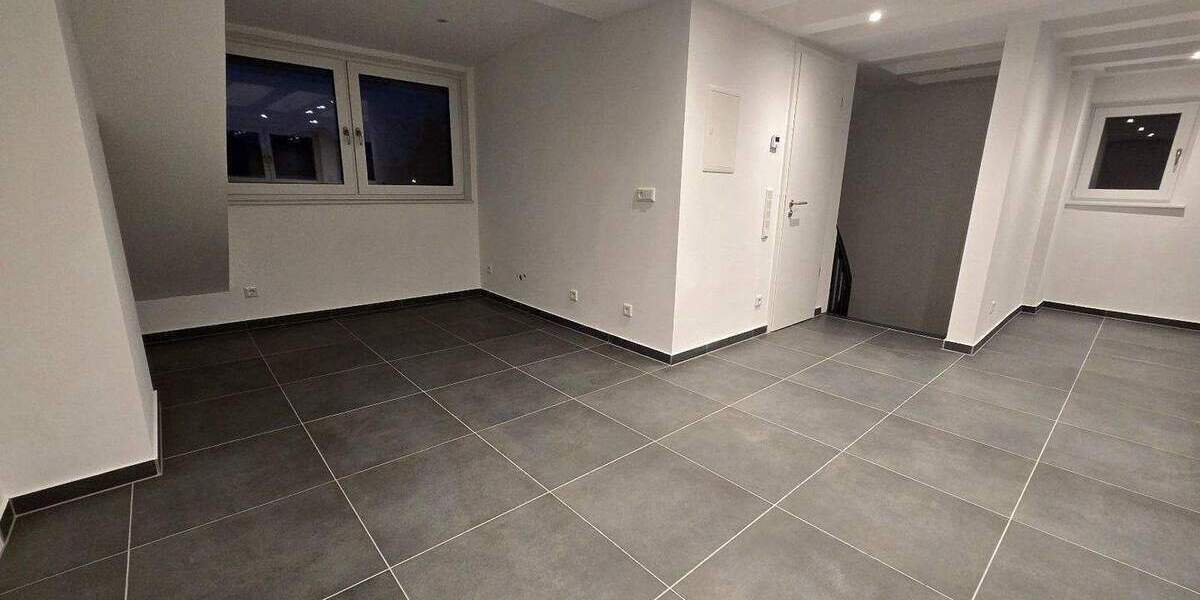 Reihenendhaus Nürnberg Laufamholz - 5 Zimmer, 163 m&sup2;, 749.000&euro; | Angebot:25731700