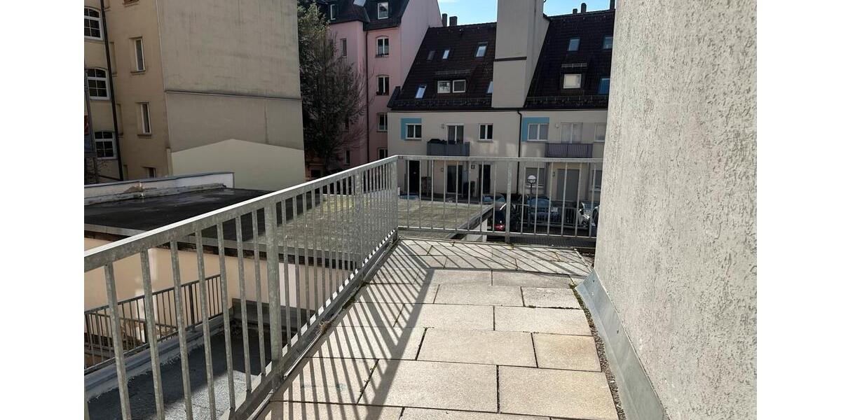Etagenwohnung Nürnberg Hasenbuck - 2 Zimmer, 70 m&sup2;, 880&euro; | Angebot:26611715