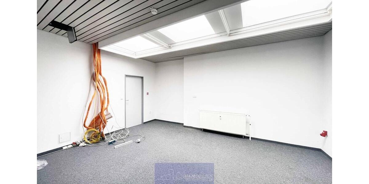 Gewerbeobjekt Erlangen Bruck - 9&euro; | Angebot:23217184