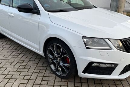 Skoda Octavia 319.000 km 10.900 &euro; Nürnberg 90482
