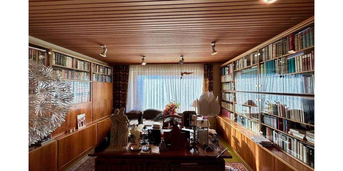 Einfamilienhaus Erlangen Stadtrandsiedlung - 7 Zimmer, 178 m&sup2;, 595.000&euro; | Angebot:25771963