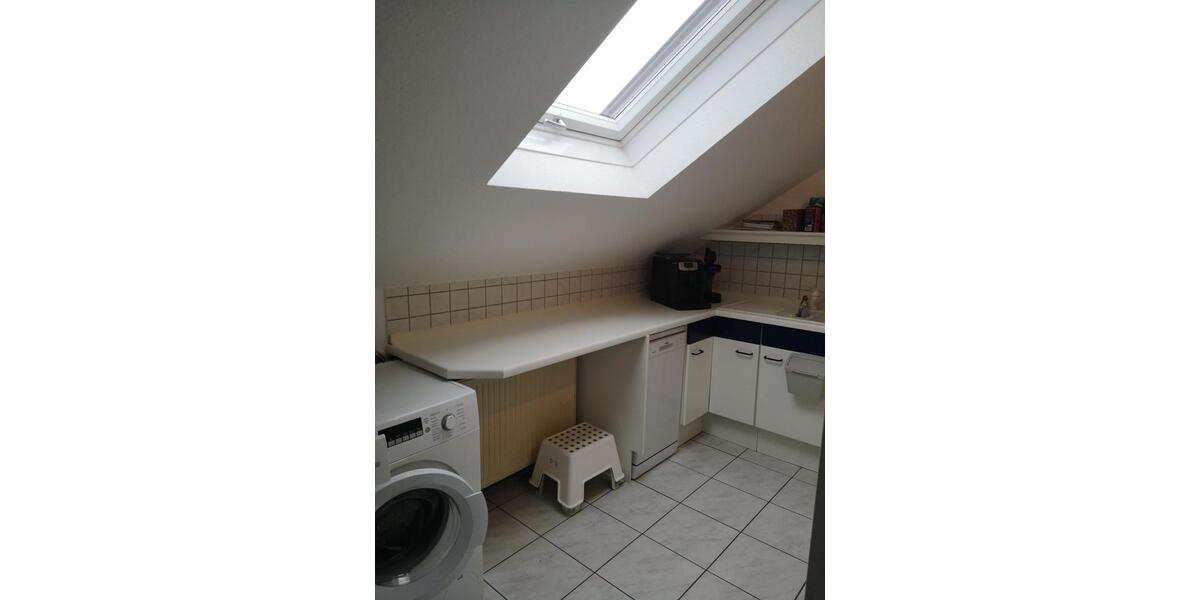 Dachgeschoßwohnung Adelsdorf - 2 Zimmer, 63 m&sup2;, 980&euro; | Angebot:25844281