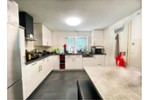 Einfamilienhaus Schwabach - 7 Zimmer, 180 m&sup2;, 850.000&euro; | Angebot:27259341