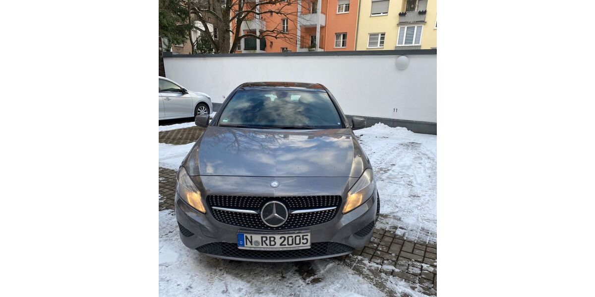 Mercedes-Benz A 180 136.000 km 8.399 &euro; nürnberg 90459