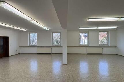 Gewerbeobjekt Fürth Bislohe - 1.800&euro; | Angebot:21456301