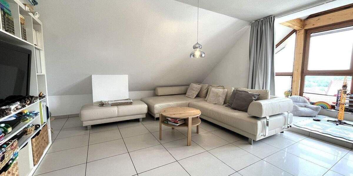 Etagenwohnung Weißenohe - 3 Zimmer, 120 m&sup2;, 395.000&euro; | Angebot:25728440