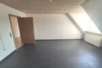 Große Maisonette mit Klimaanlagen (aktuell in 2 Wohnungen unterteilt) mit 2 Balkonen, 2 Einbauküchen und 2 Stellplätzen - Etagenwohnung Hausen | Angebot:20238797