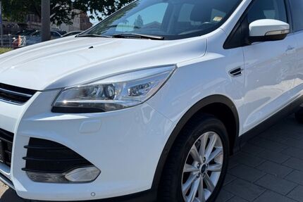 Ford Kuga 160.290 km 7.950 &euro; Fürth 90763