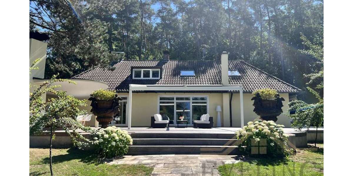 Einfamilienhaus Lauf an der Pegnitz - 14 Zimmer, 525 m&sup2;, 1.997.000&euro; | Angebot:24983873