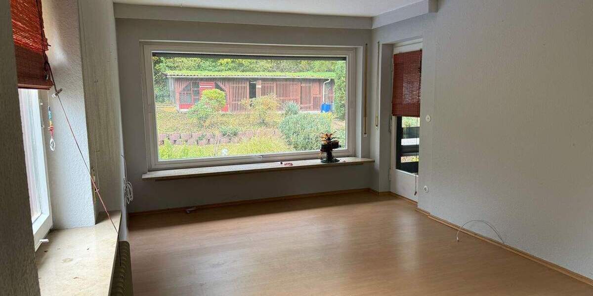 Einfamilienhaus Roßtal-1 Roßtal - 7 Zimmer, 133 m&sup2;, 390.000&euro; | Angebot:25703799